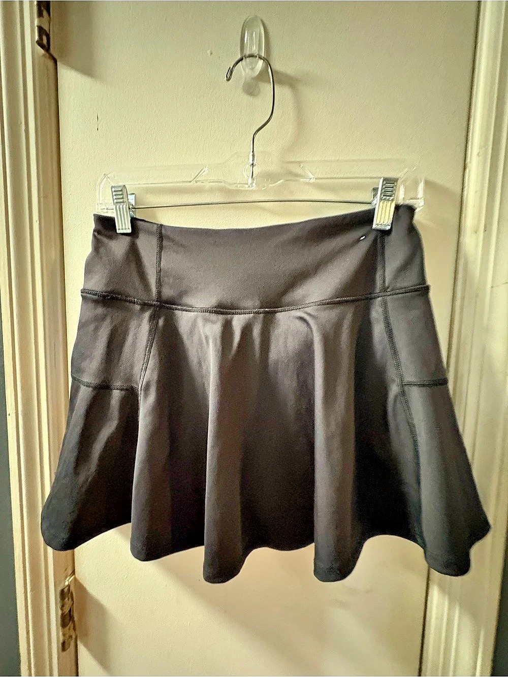 Aeropostale Black Circle Skater Skirt size M